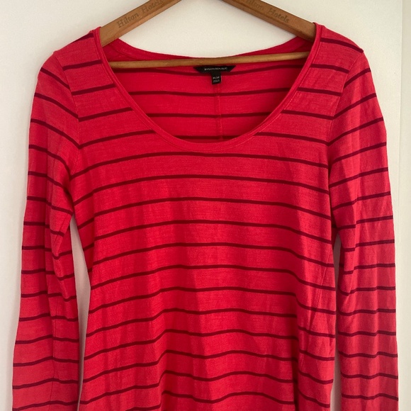 Banana Republic long sleeve - Picture 1 of 2